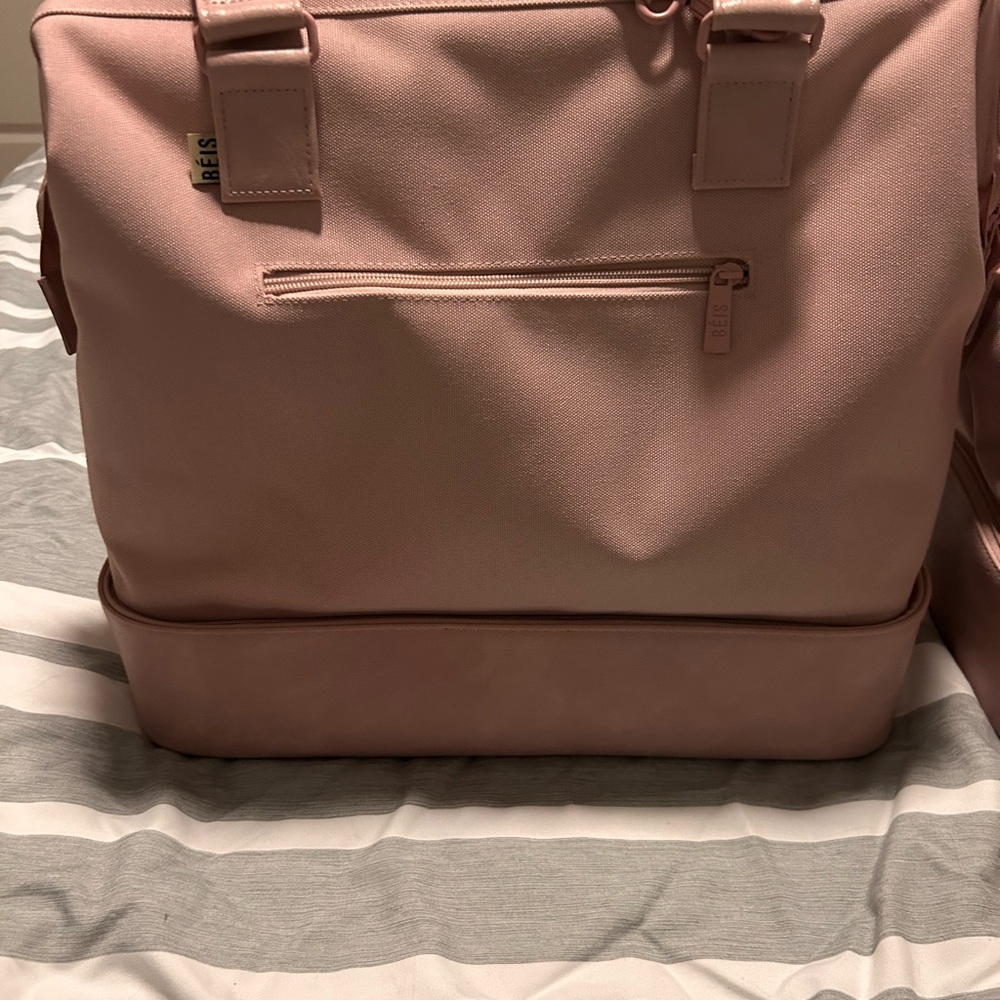 BÉIS Mini Weekender